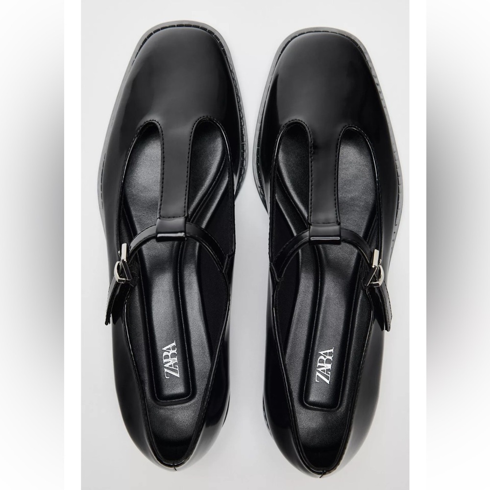 Zara Women's Black‎ Leather Shoes